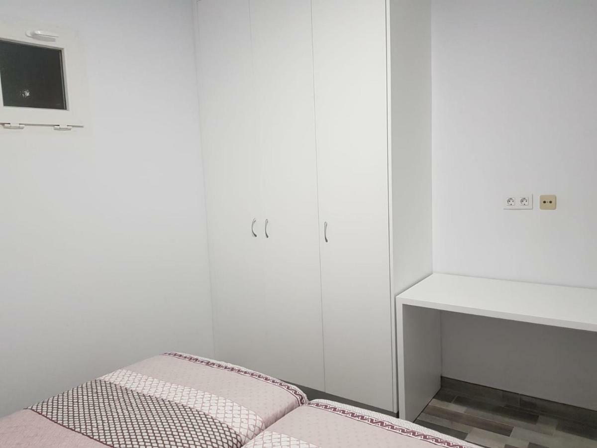 Apartamento Muelle Pozo Izquierdo Luaran gambar